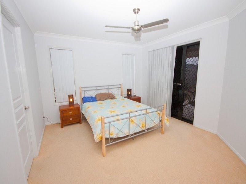 18 Lakeview Circuit, Mulambin QLD 4703