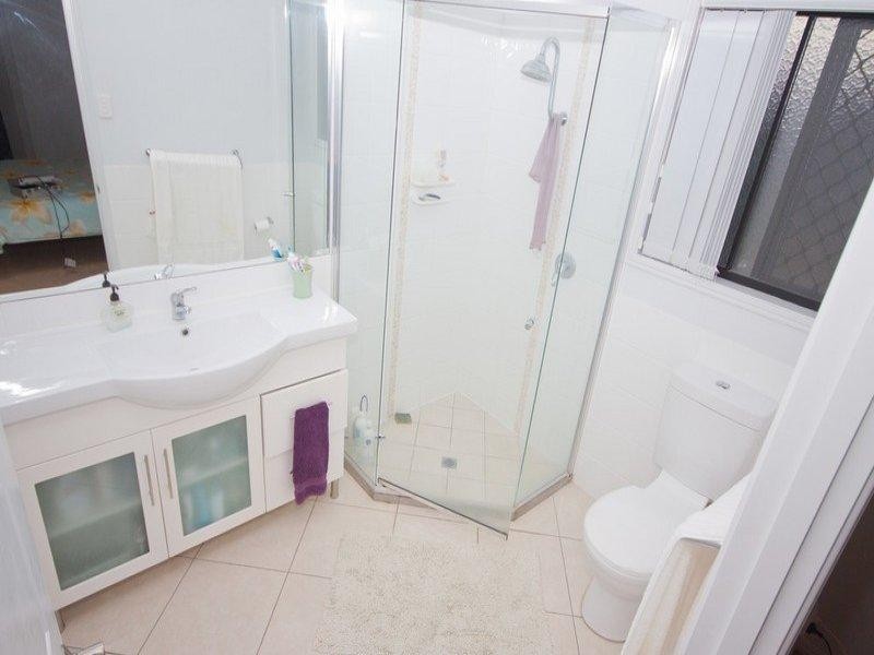 18 Lakeview Circuit, Mulambin QLD 4703