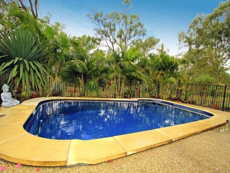 158 Caporn Road, Limestone Creek QLD 4701