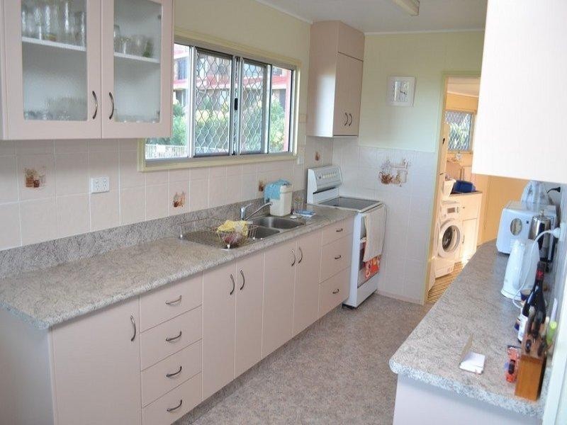 124 Farnborough Road, Meikleville Hill QLD 4703