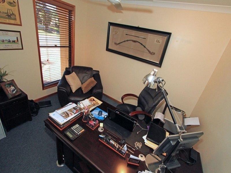 2 Setu Drive, Pacific Heights QLD 4703