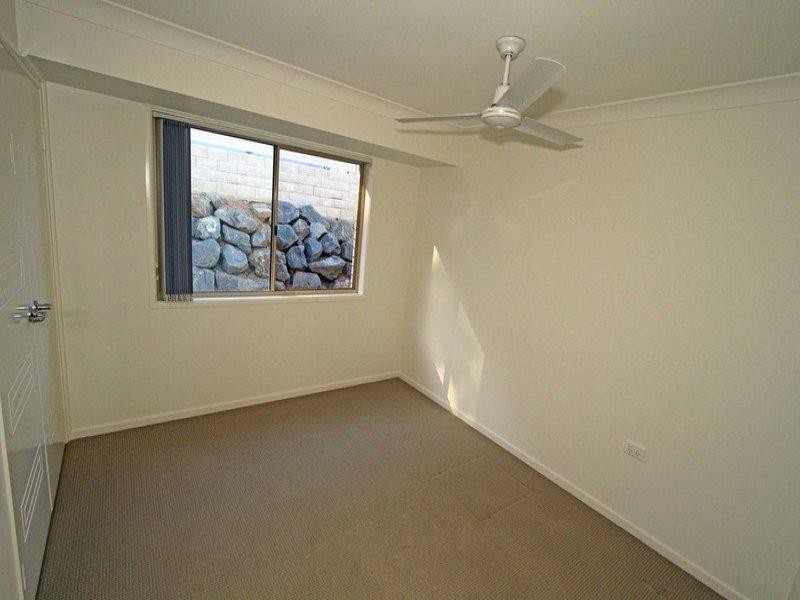 17 Discovery Crescent, Rosslyn QLD 4703