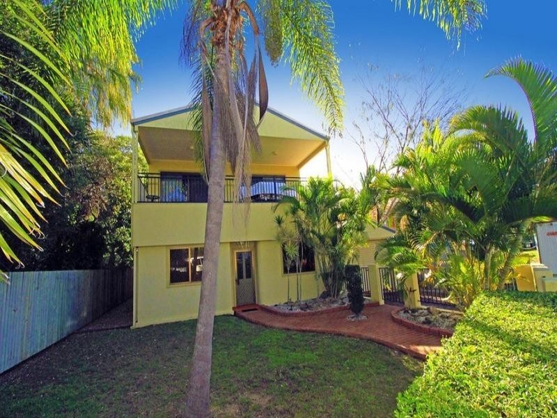 972 Scenic Highway, Kinka Beach QLD 4703