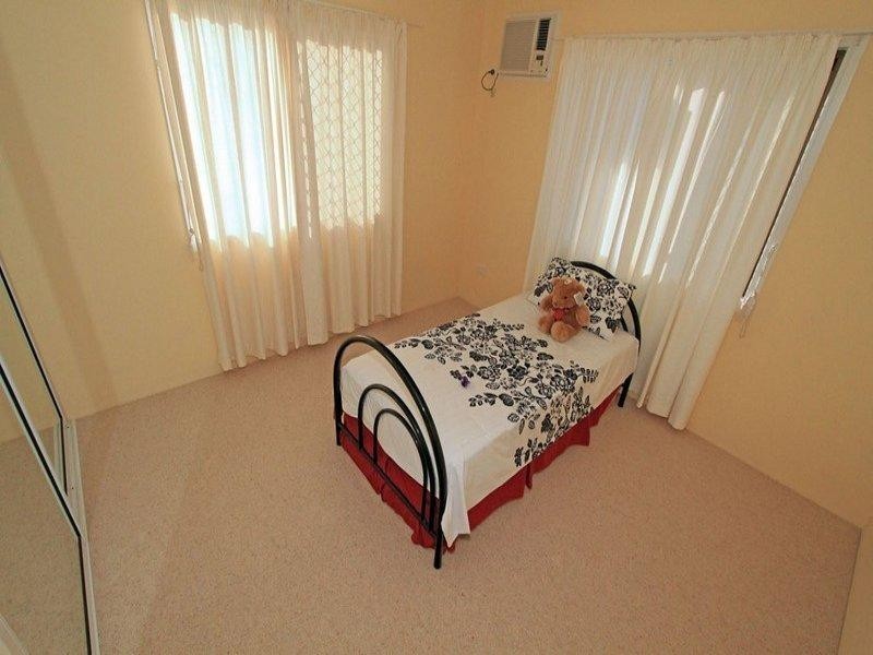 972 Scenic Highway, Kinka Beach QLD 4703