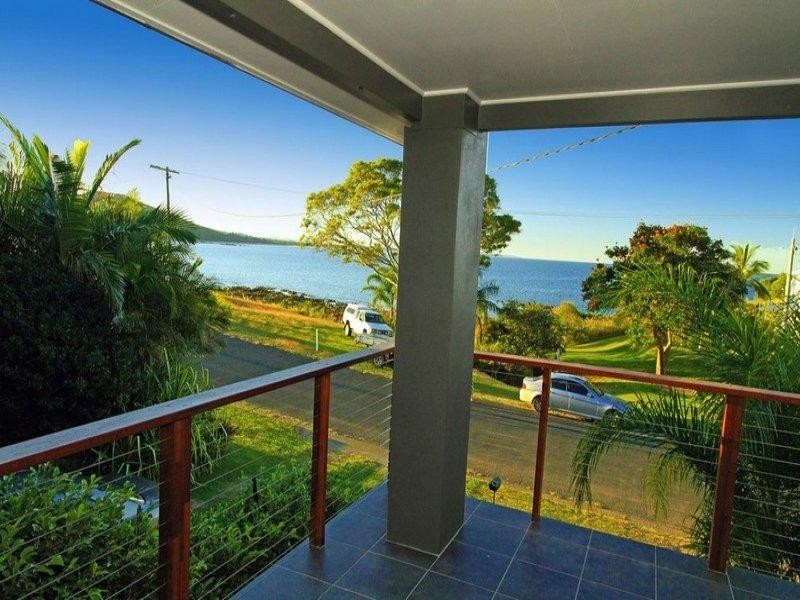 20 Ocean Parade, Cooee Bay QLD 4703