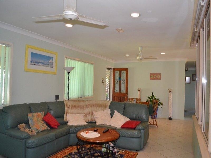 27 Ware Avenue, Causeway Lake QLD 4703