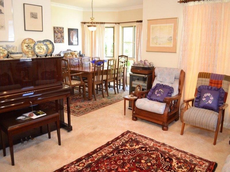 16 Melaleuca Street, Cooee Bay QLD 4703