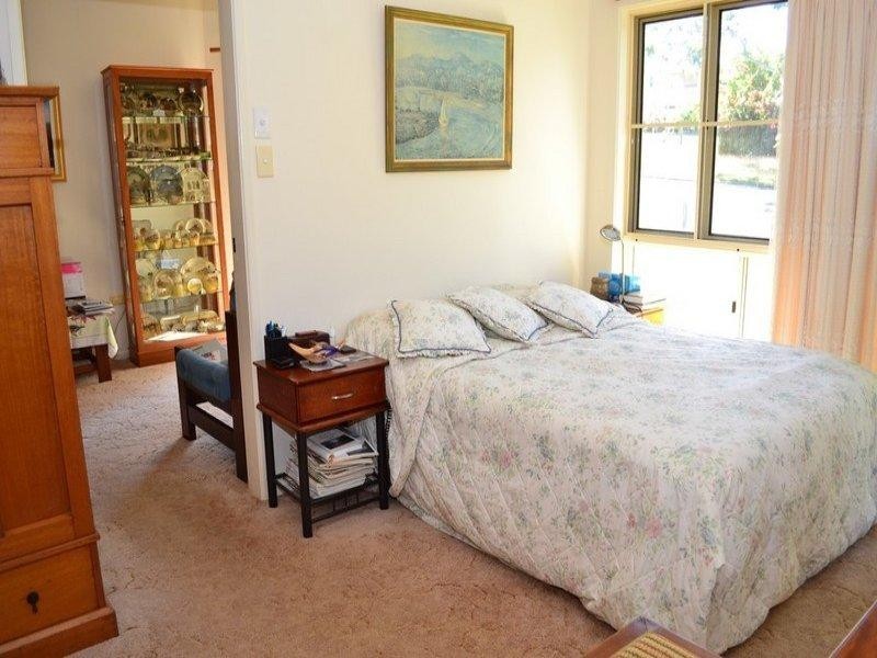 16 Melaleuca Street, Cooee Bay QLD 4703