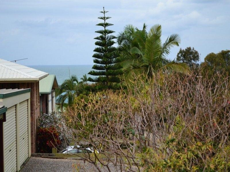 19 Greer Street, Meikleville Hill QLD 4703