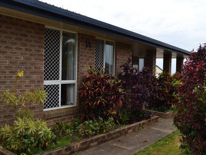 19 Greer Street, Meikleville Hill QLD 4703
