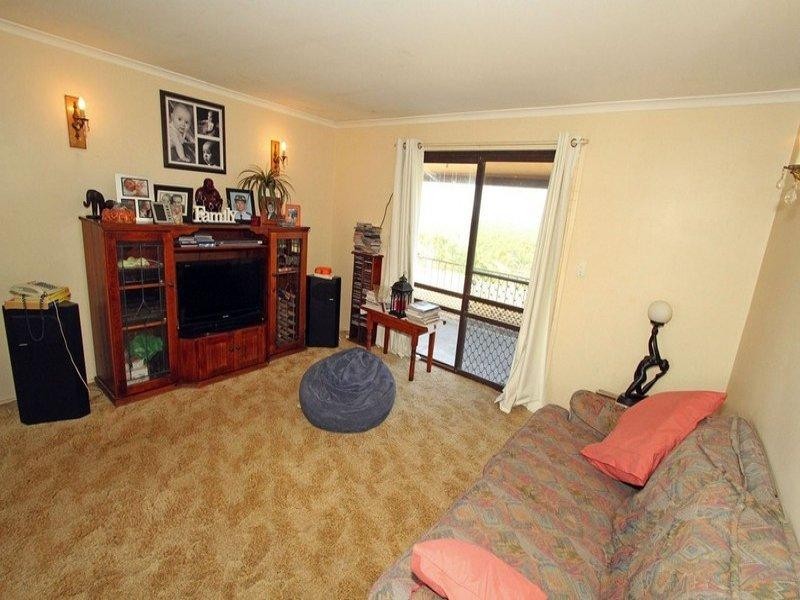 847 Keppel Sands Road, Coowonga QLD 4702