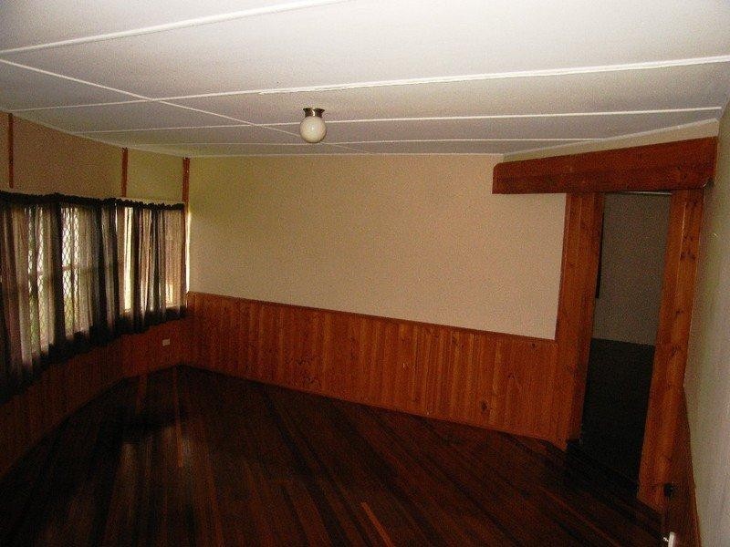 50 Matthew Flinders Drive, Cooee Bay QLD 4703