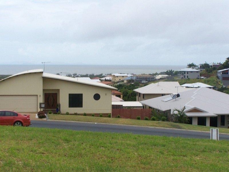 3 Heron Court, Pacific Heights QLD 4703