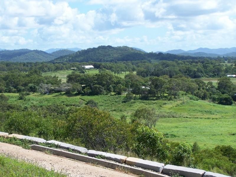 21 Fraser Crescent, Pacific Heights QLD 4703