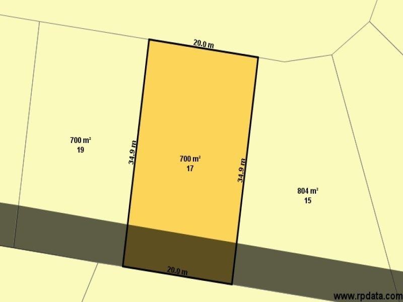 17 Samoa Street, Pacific Heights QLD 4703