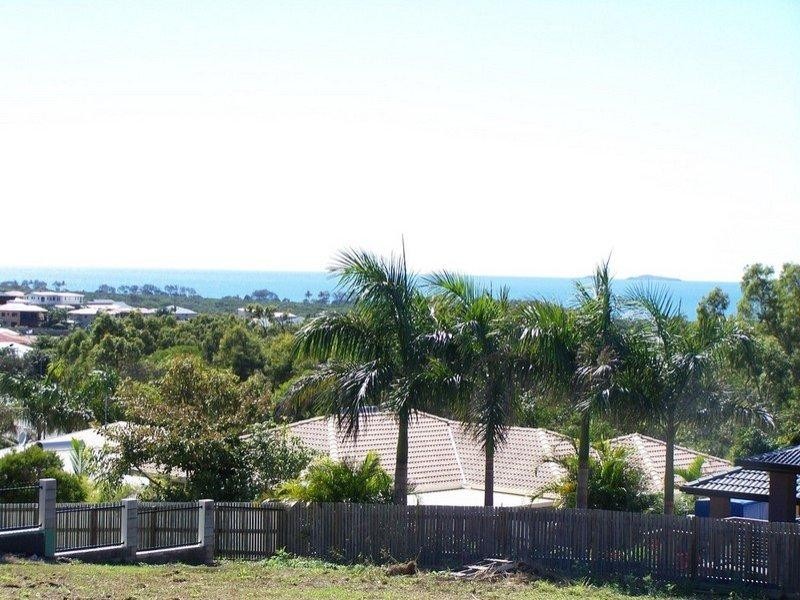 17 Samoa Street, Pacific Heights QLD 4703