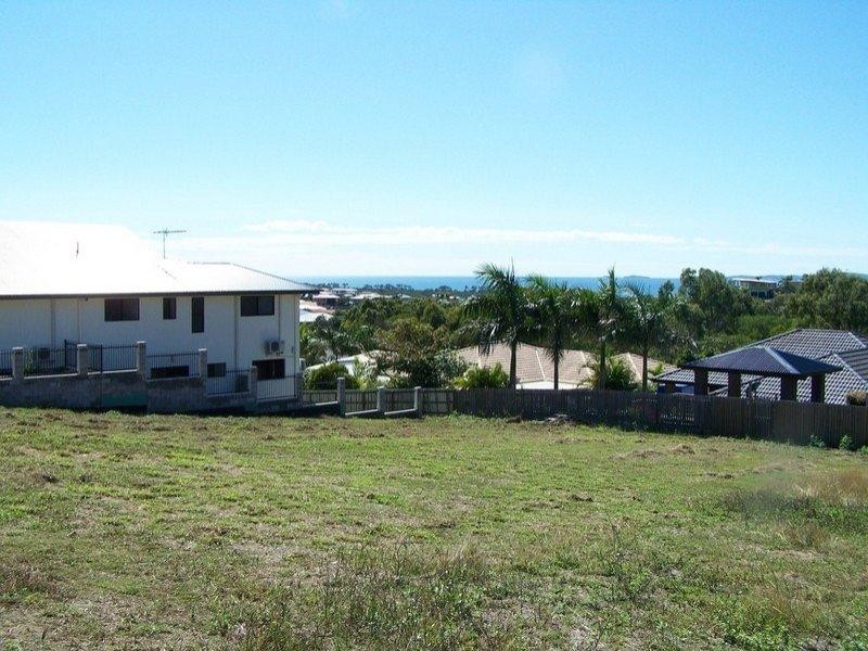 17 Samoa Street, Pacific Heights QLD 4703