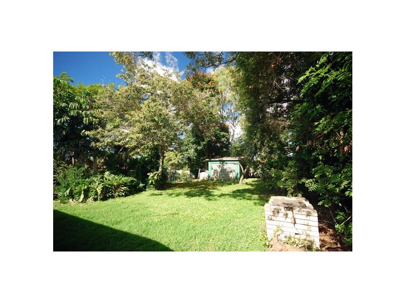 18 Oak Street, Yeppoon QLD 4703