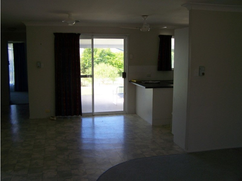 51 Mirraweena Avenue, Yeppoon QLD 4703