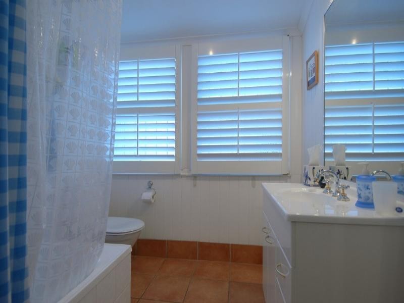 23 Evelyn Street, Grange QLD 4051