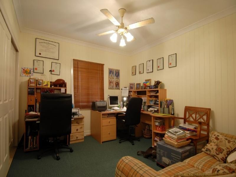 23 Evelyn Street, Grange QLD 4051