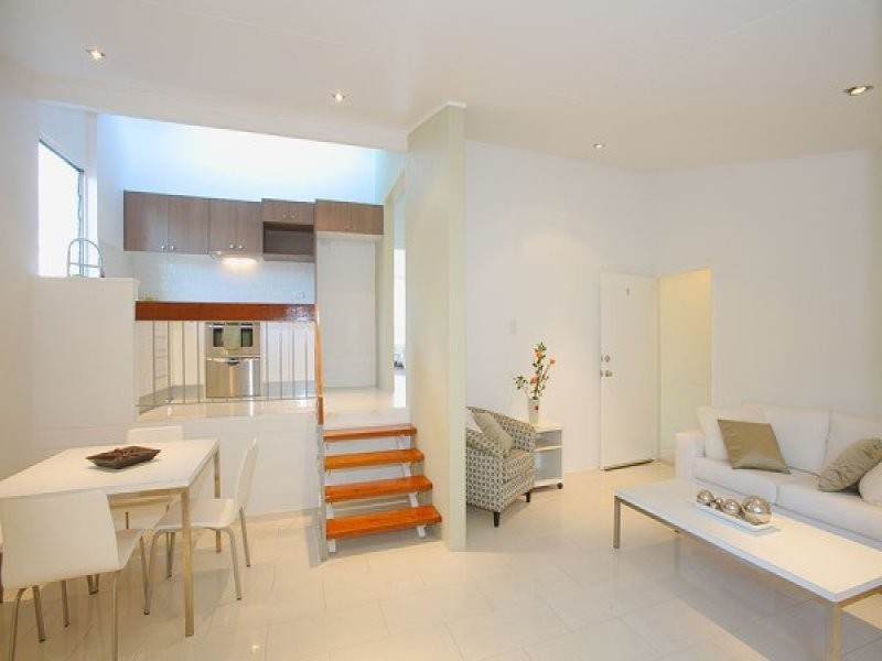 65 Erneton Street, Newmarket QLD 4051