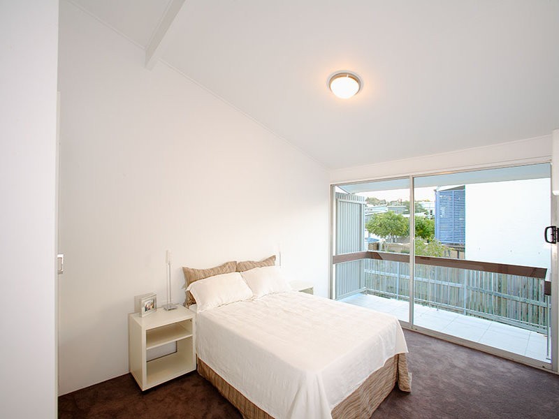 65 Erneton Street, Newmarket QLD 4051