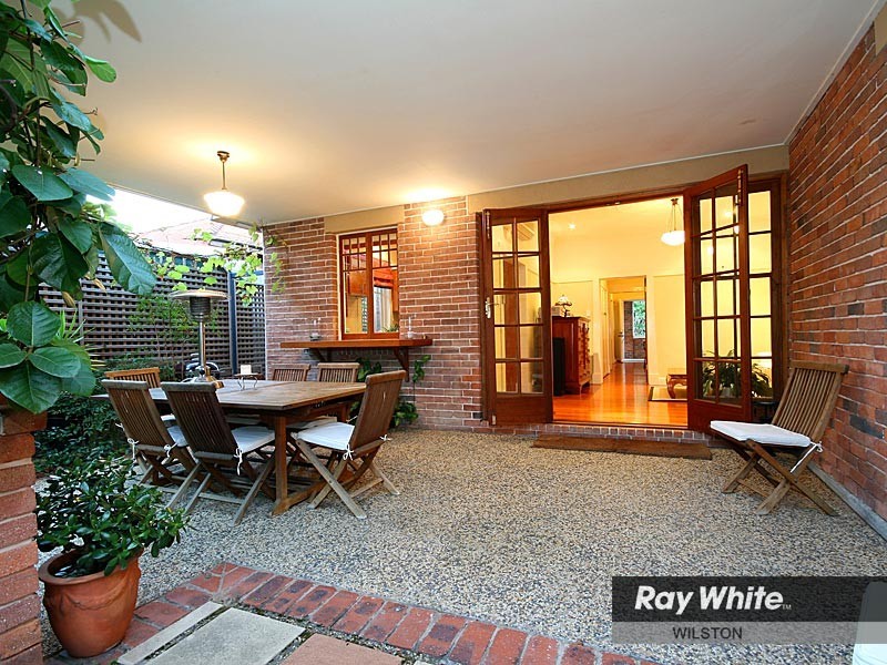 15 Laughland Street, Wilston QLD 4051