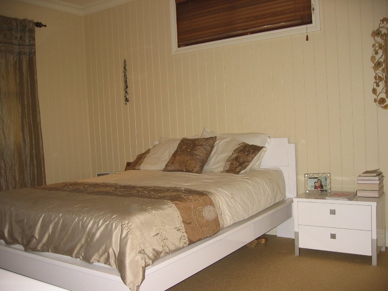 115 Main Avenue, Windsor QLD 4030