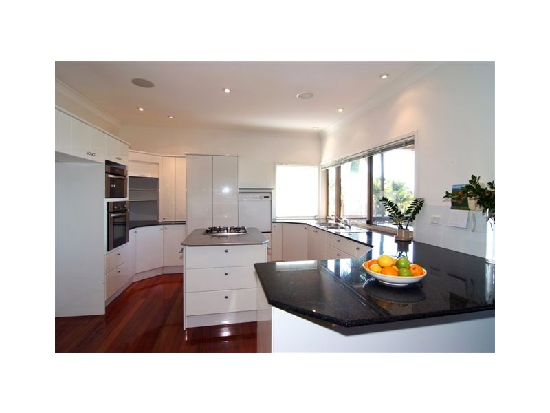 94 Peary Street, Northgate QLD 4013