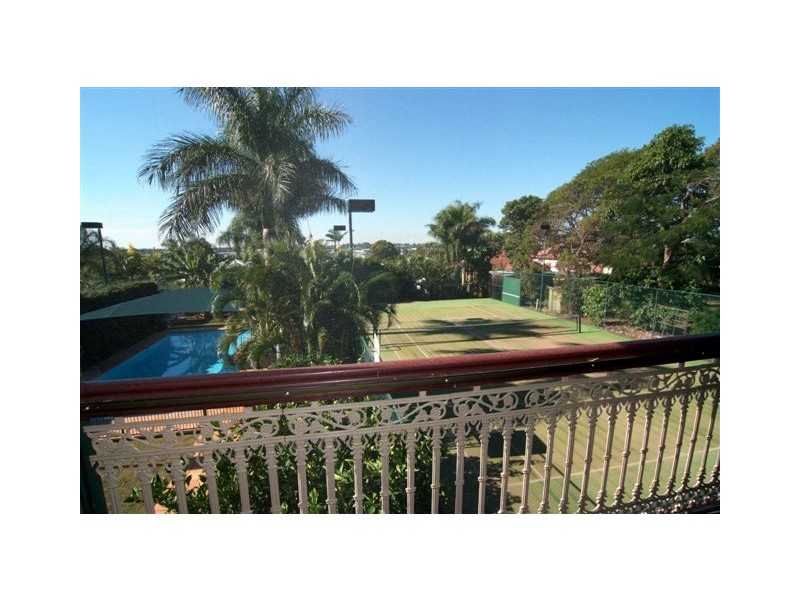 94 Peary Street, Northgate QLD 4013