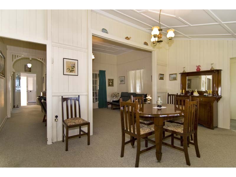 84 Richmond Street, Gordon Park QLD 4031