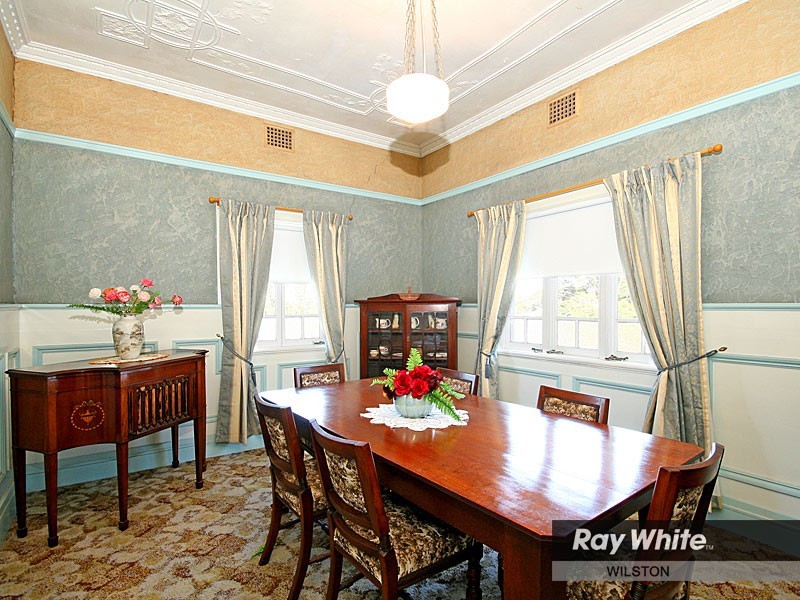 4 Robe Street, Newmarket QLD 4051