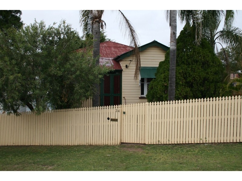 34 Erneton Street, Newmarket QLD 4051