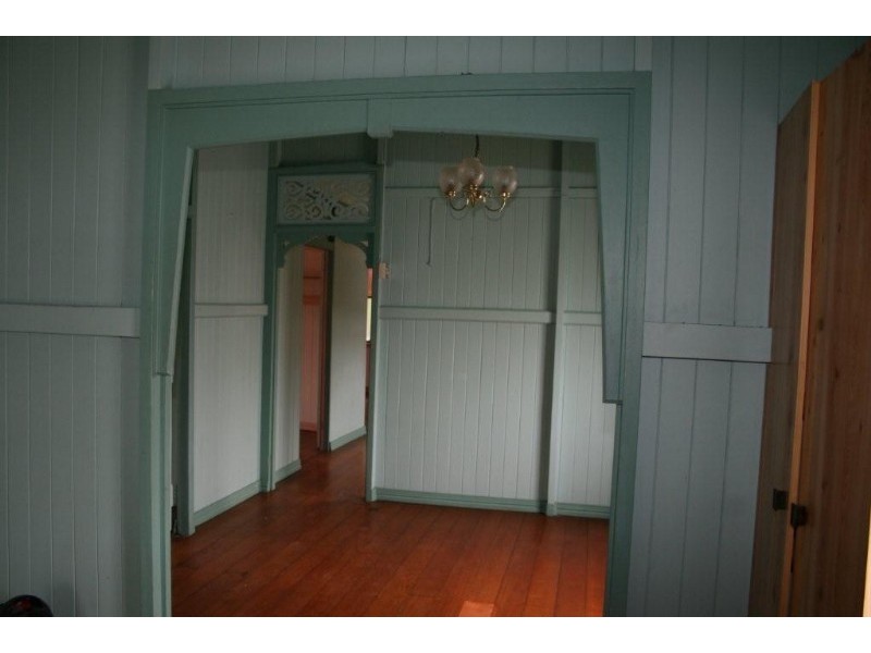 34 Erneton Street, Newmarket QLD 4051