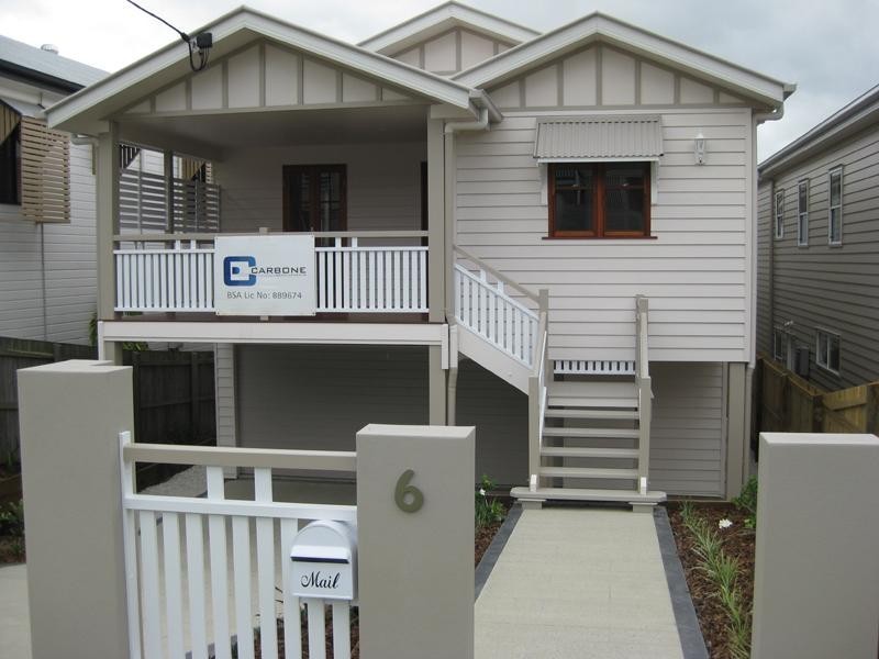 6 Bank Street, Windsor QLD 4030