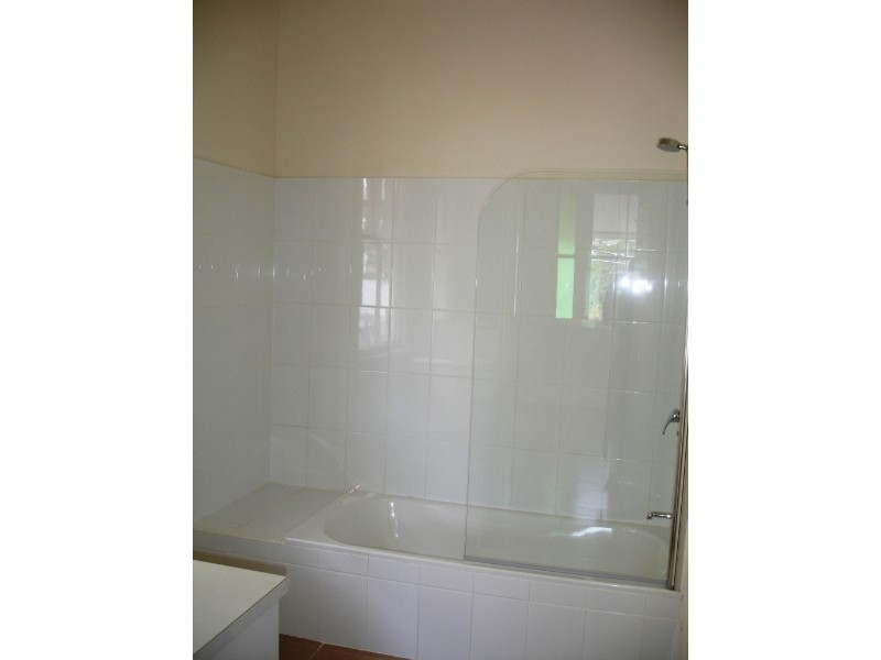 19a Lamont Road, Wilston QLD 4051