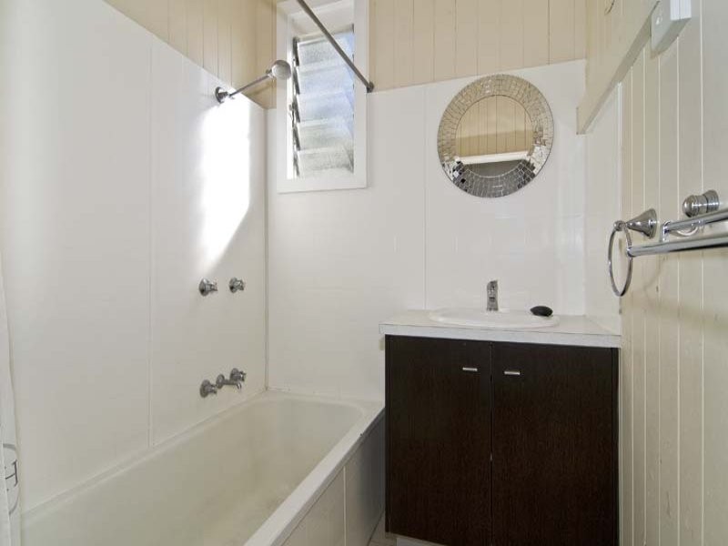 13 Terrace Street, Newmarket QLD 4051