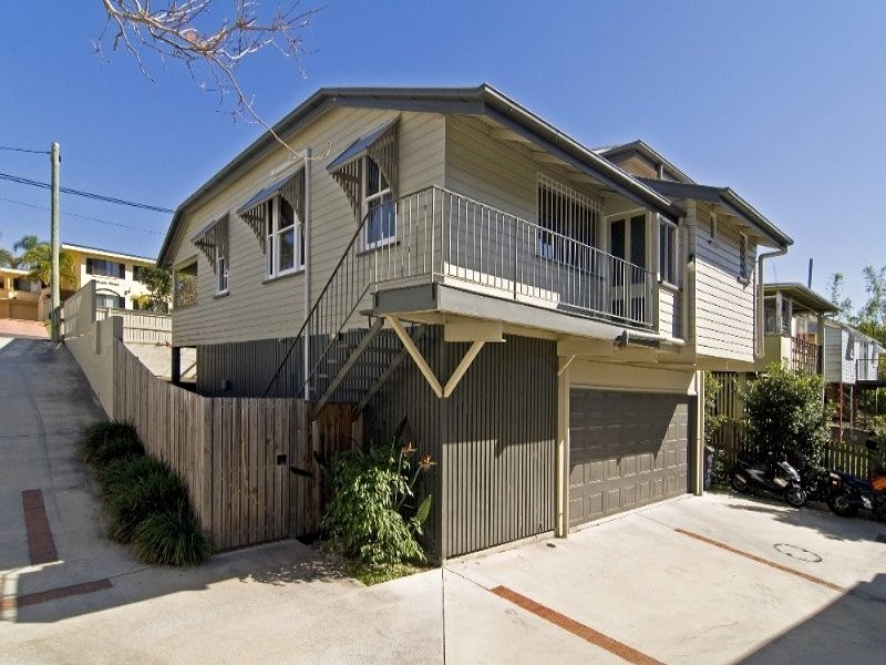 13 Terrace Street, Newmarket QLD 4051