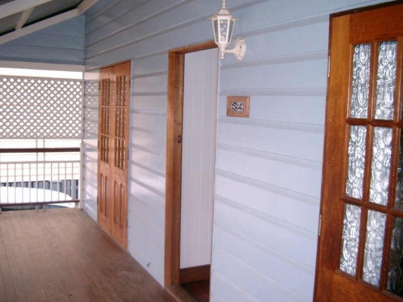 54 Grove Street, Albion QLD 4010