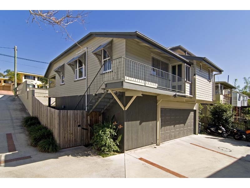 13 Terrace Street, Newmarket QLD 4051