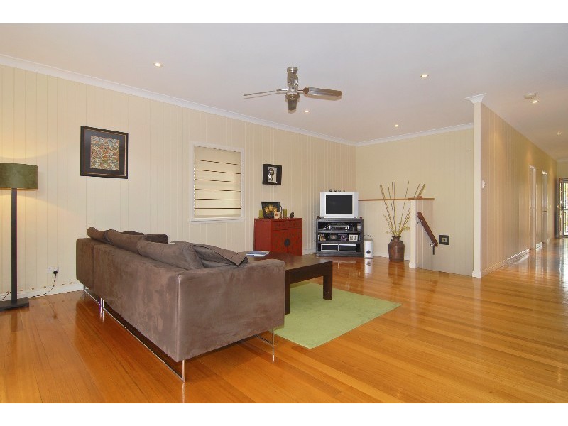 54 Khartoum Street, Gordon Park QLD 4031