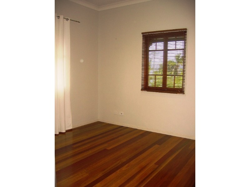 16 Rose Lane, Gordon Park QLD 4031