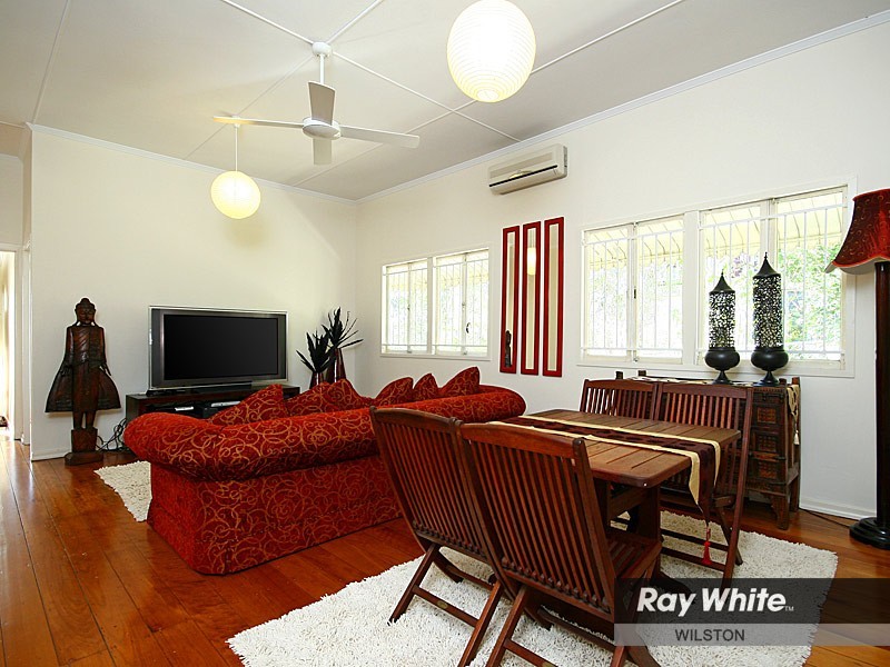 98 Lamont Road, Wilston QLD 4051