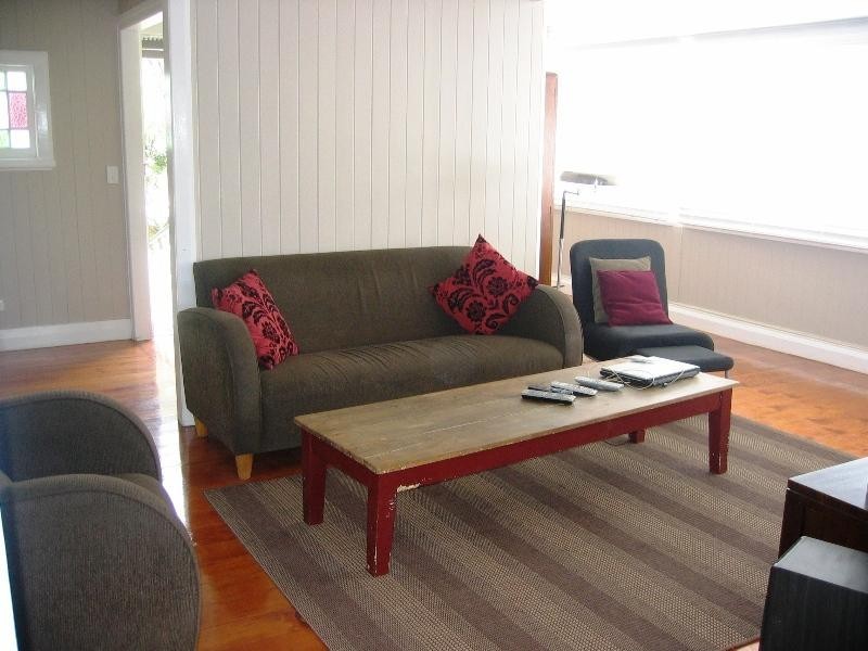 42 Ernerton Street, Newmarket QLD 4051