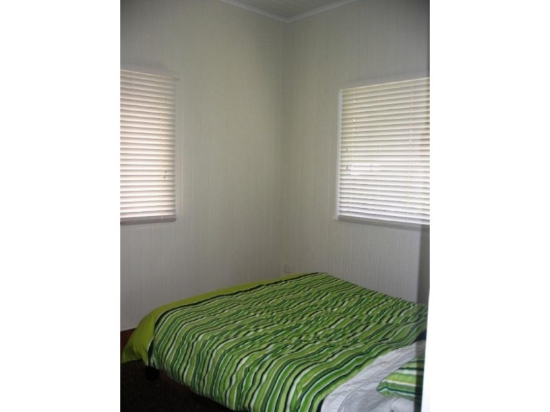 42 Ernerton Street, Newmarket QLD 4051