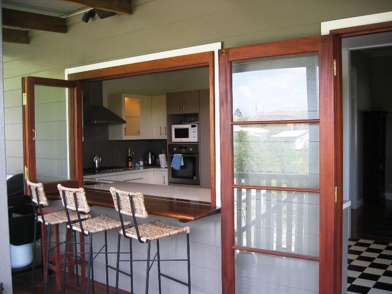 42 Ernerton Street, Newmarket QLD 4051