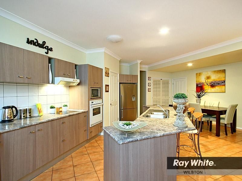 1 Guildhall Court, Murrumba Downs QLD 4503