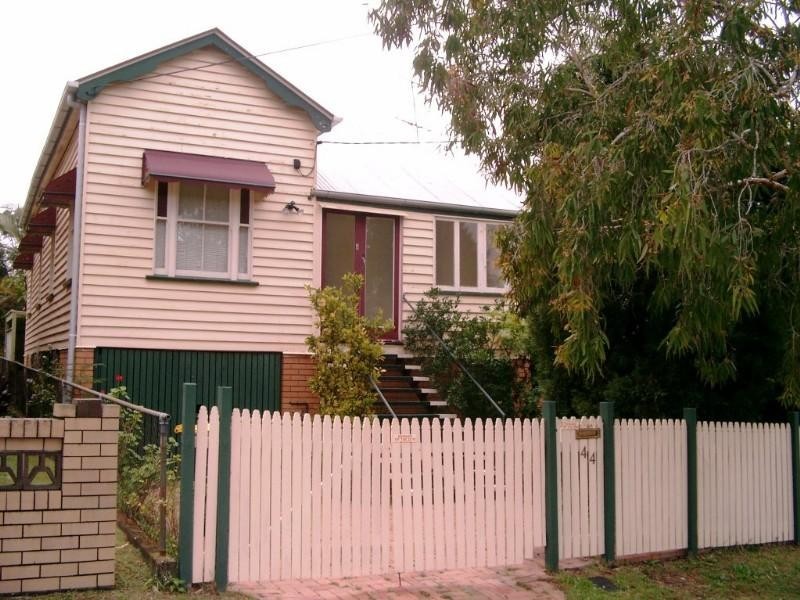 44 Grantson Street, Windsor QLD 4030