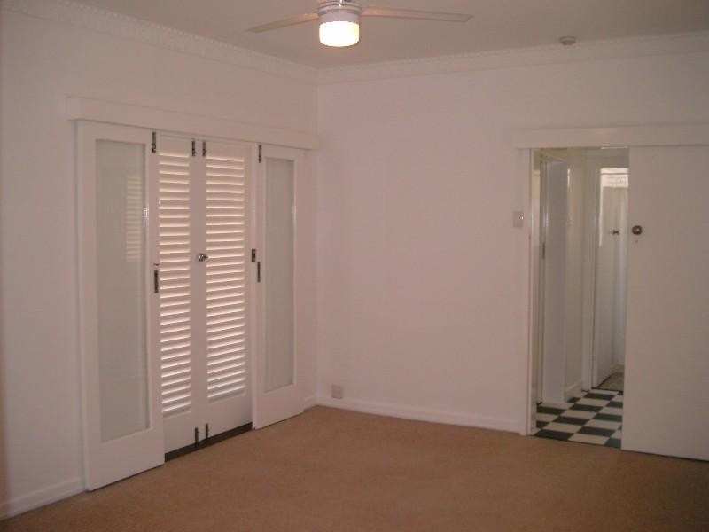 27 Bush Street, Windsor QLD 4030